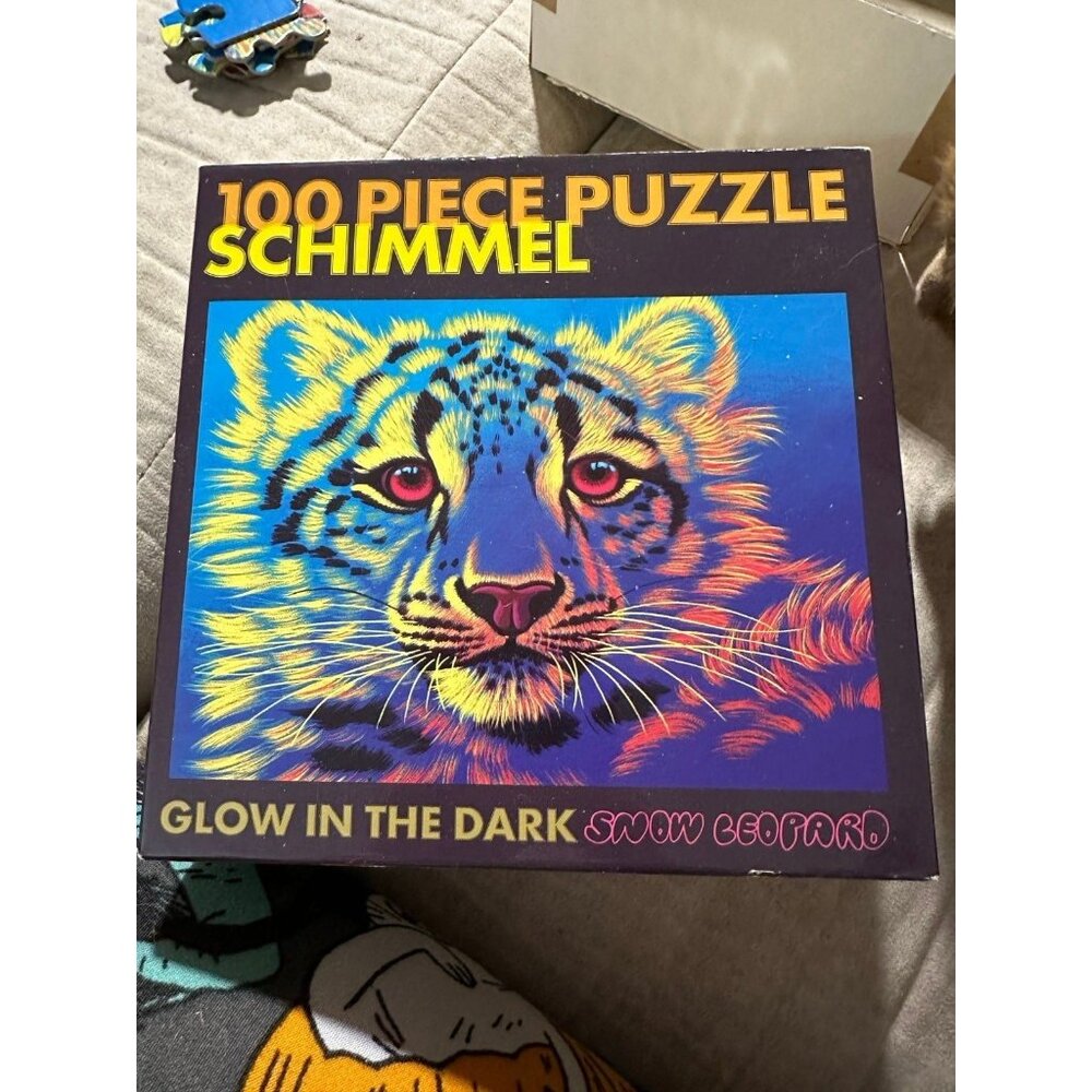 Schimmel‎ 100 piece Glow in the dark snow leopard puzzle by Ceaco